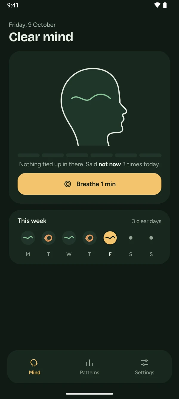 The Mind screen in dark mode: Clear mind, an empty head with a calm wave, and a week strip with three clear days.